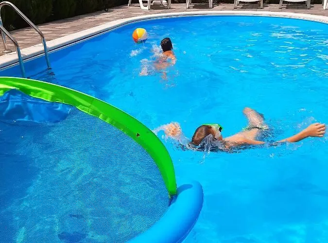 Villa Fruska Sremski Karlovci