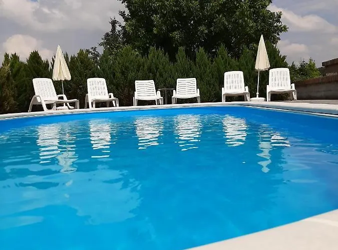 Villa Fruska Sremski Karlovci